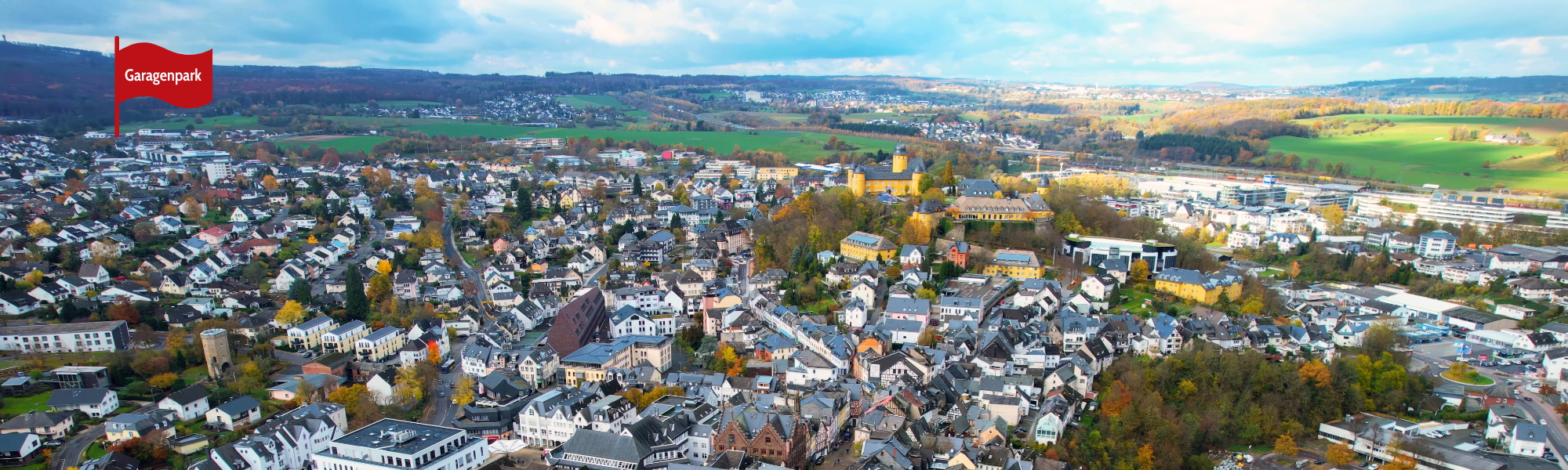 Hier entsteht ein Garagenpark mit 61 Garagen, die ab Frühjahr 2025 gemietet werden können: Horresser Berg 12, 56410 Montabaur